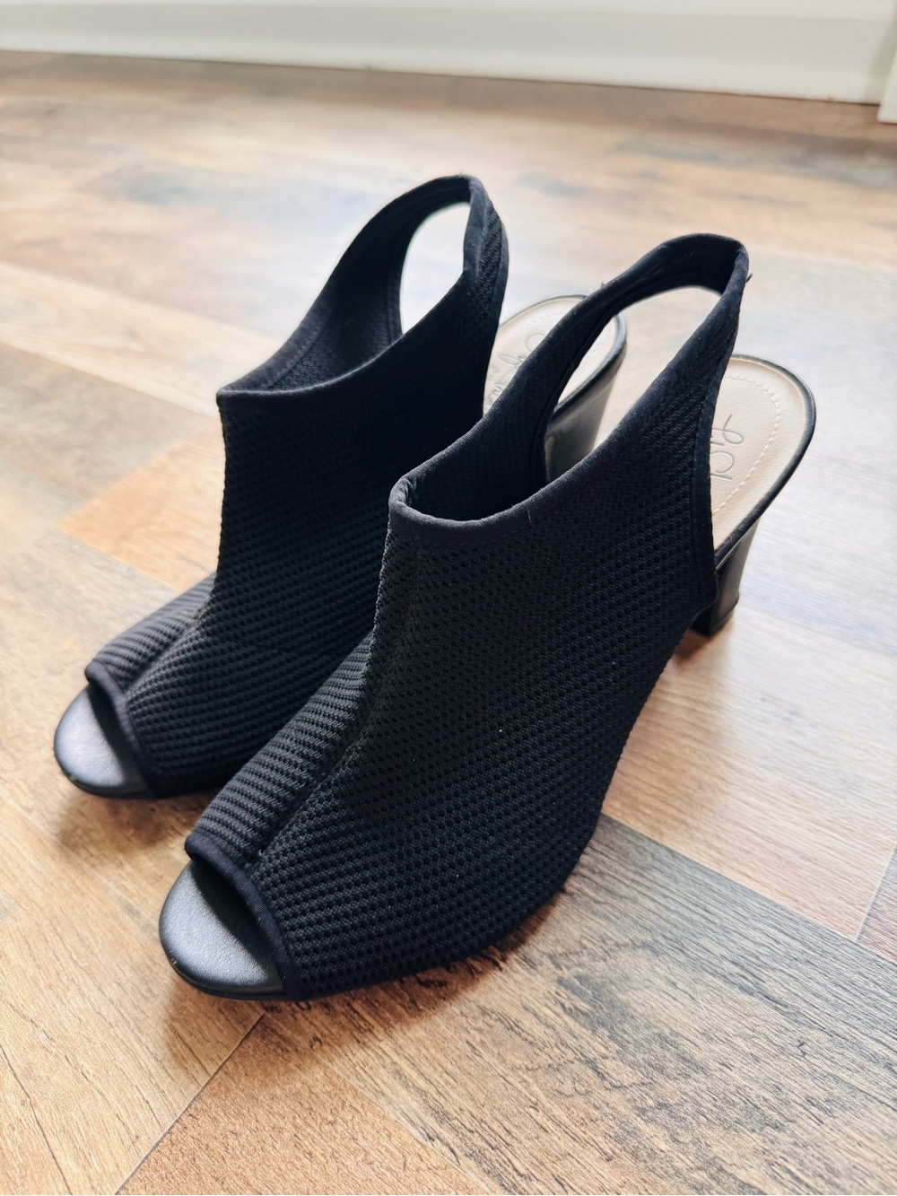 NWOT LifeStride Soft System Black Knit Slingback Peep Toe Heels 8M